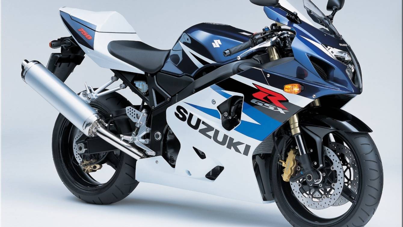 Suzuki GSX-R750 (Відгук про SUZUKI GSX-R750)